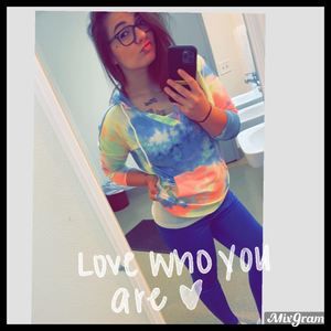 Meet your Posher, Sabrina